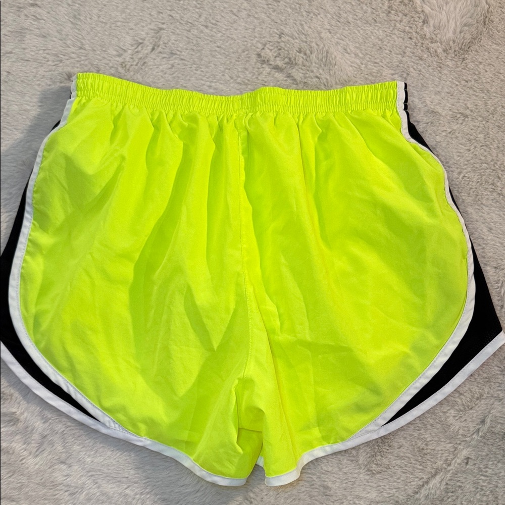 Nike Shorts - Picture 3 of 3